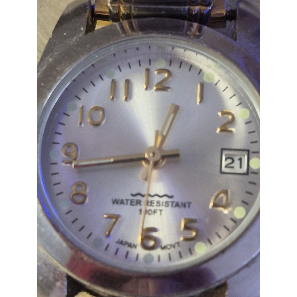 Ladies Watch 27MM watch face Quartz New Battery Silver Gold Numerals Stylish‎